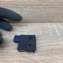 8365579 03052500  Tailgate opening switch BMW 5 E39