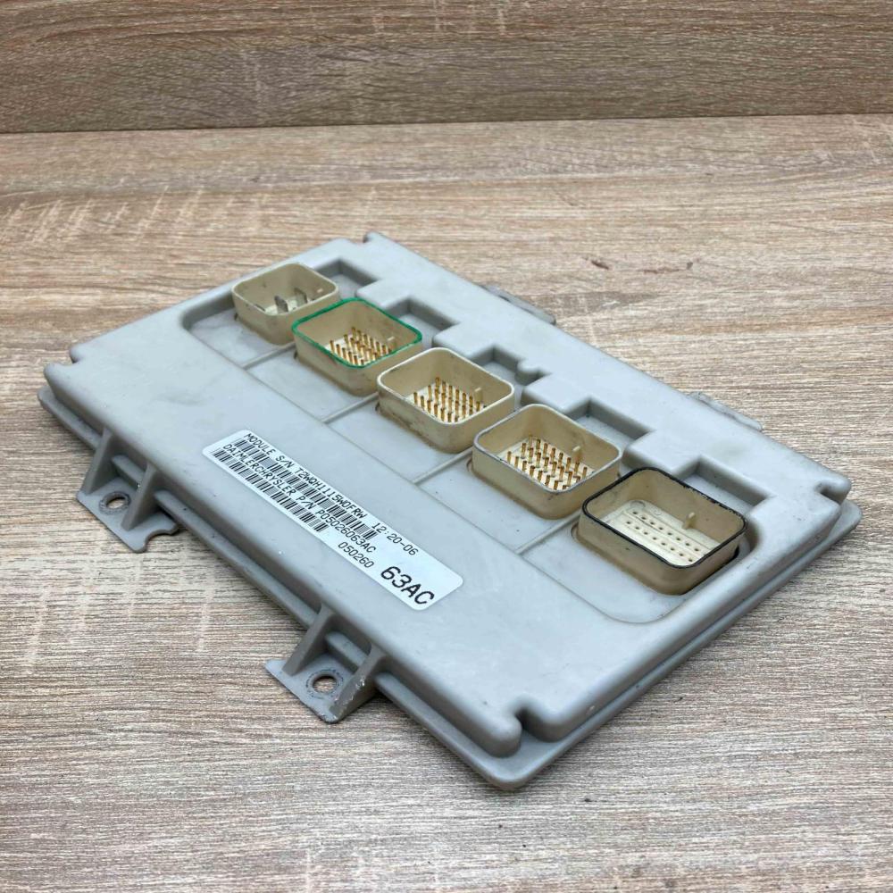 P05026063AC 05026063AC  Comfort/convenience module Chrysler Grand Voyager IV
