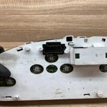 04685748AC   Speedometer (instrument cluster) Chrysler Grand Voyager IV