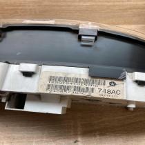04685748AC   Speedometer (instrument cluster) Chrysler Grand Voyager IV