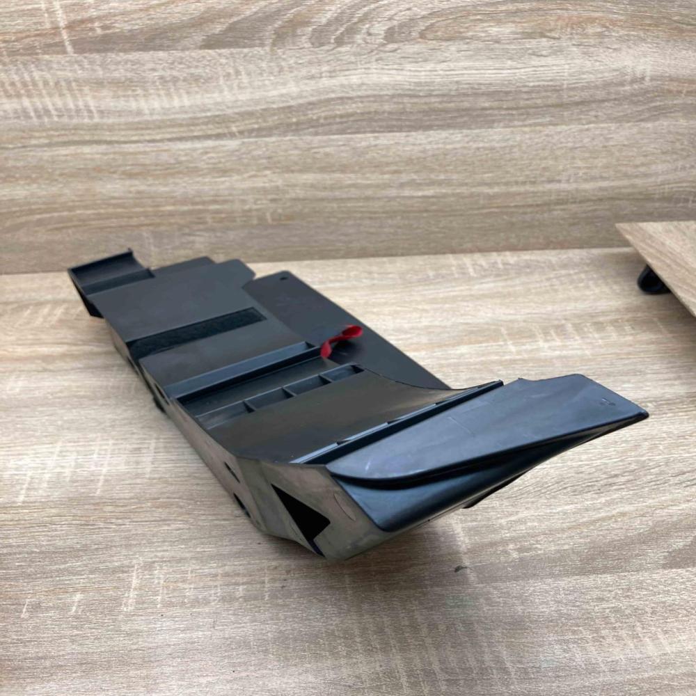 2118900614   Other trunk/boot trim element Mercedes-Benz E W211