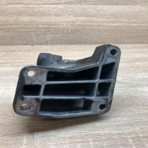 A6422230004   Engine mounting bracket Mercedes-Benz E W211