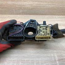 7700832541   Wiper turn signal indicator stalk/switch Renault Laguna I