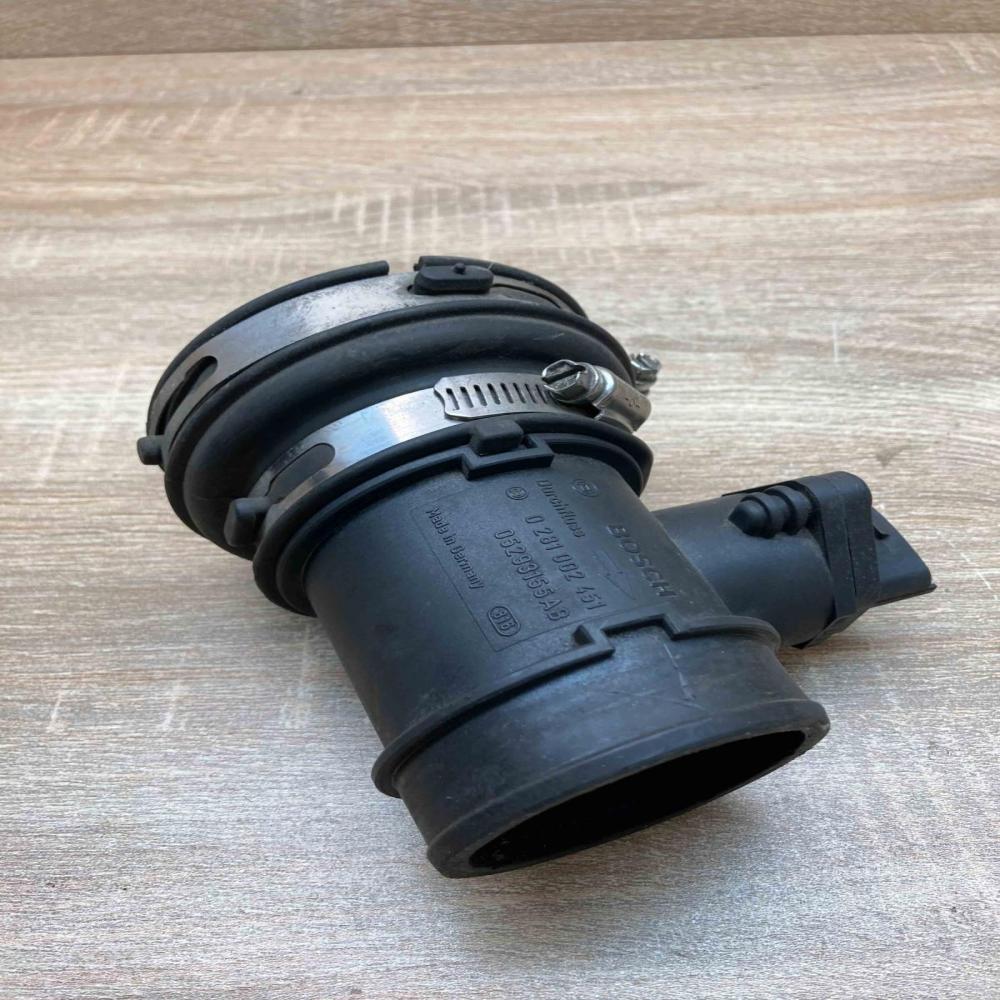 05293155AB 0281002451  Mass air flow meter Chrysler Voyager
