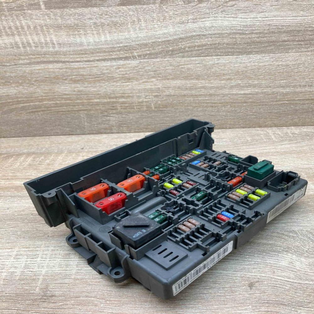 9119446   Fuse module BMW 3 E90 E91