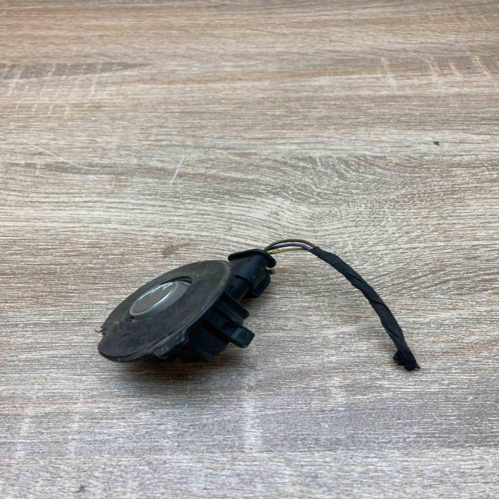 5Q0919275B 307896 With Plug Parking PDC sensor Audi A4 S4 B9