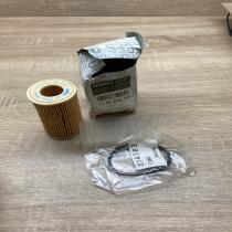 7701206705   Oil filter cover Renault Clio III