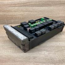 04869000AJ 04869200AN  Fuse module Chrysler Voyager