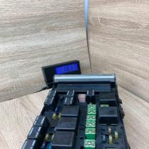 04869201AN 04869000AI  Fuse module Dodge Grand Caravan