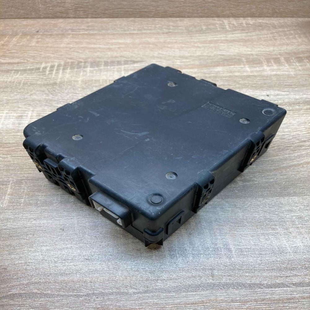89680 47020 Main  Other control units/modules Toyota Prius (XW20)