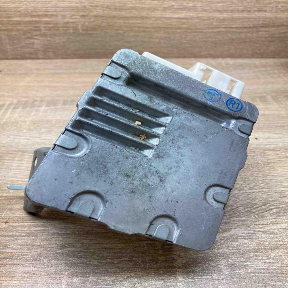 89650 47082 112900 1101  Power steering control unit/module Toyota Prius (XW20)