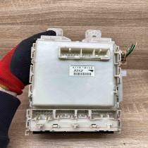 40817 0343 4J13 0158  Fuse module Toyota Prius (XW20)