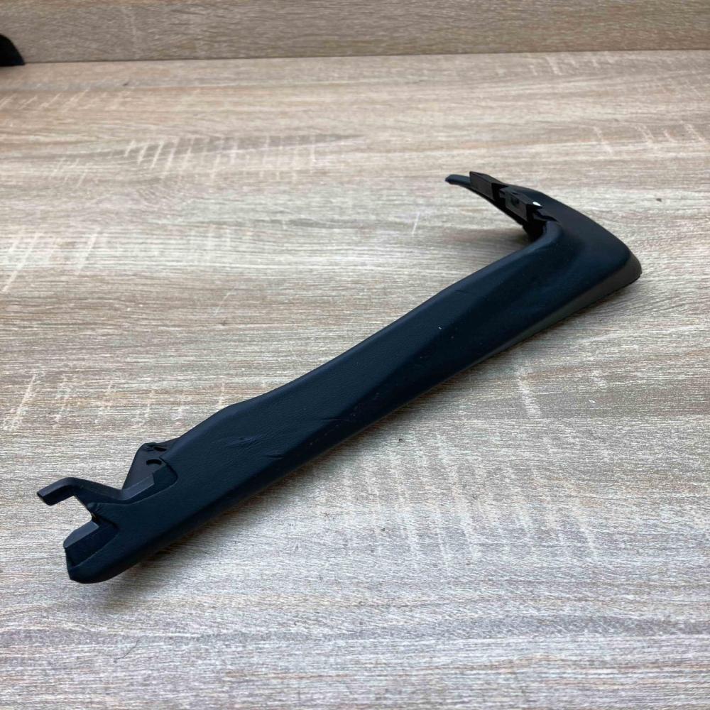 105036010L   Other interior part BMW 6 F12 F13