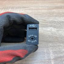 9237654   AUX in-socket connector BMW 5 F10 F11
