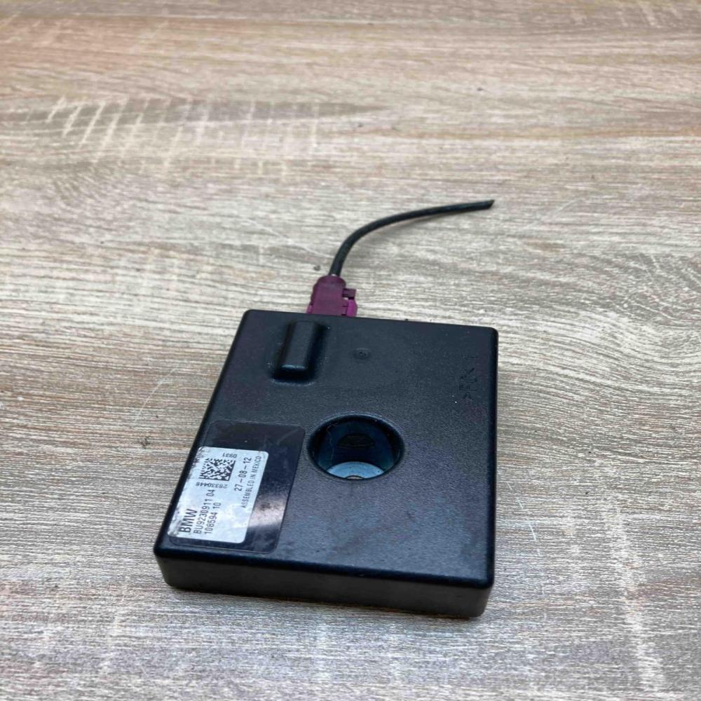 9230911 10859410 With Plug Antenna control unit BMW 3 F30 F35 F31