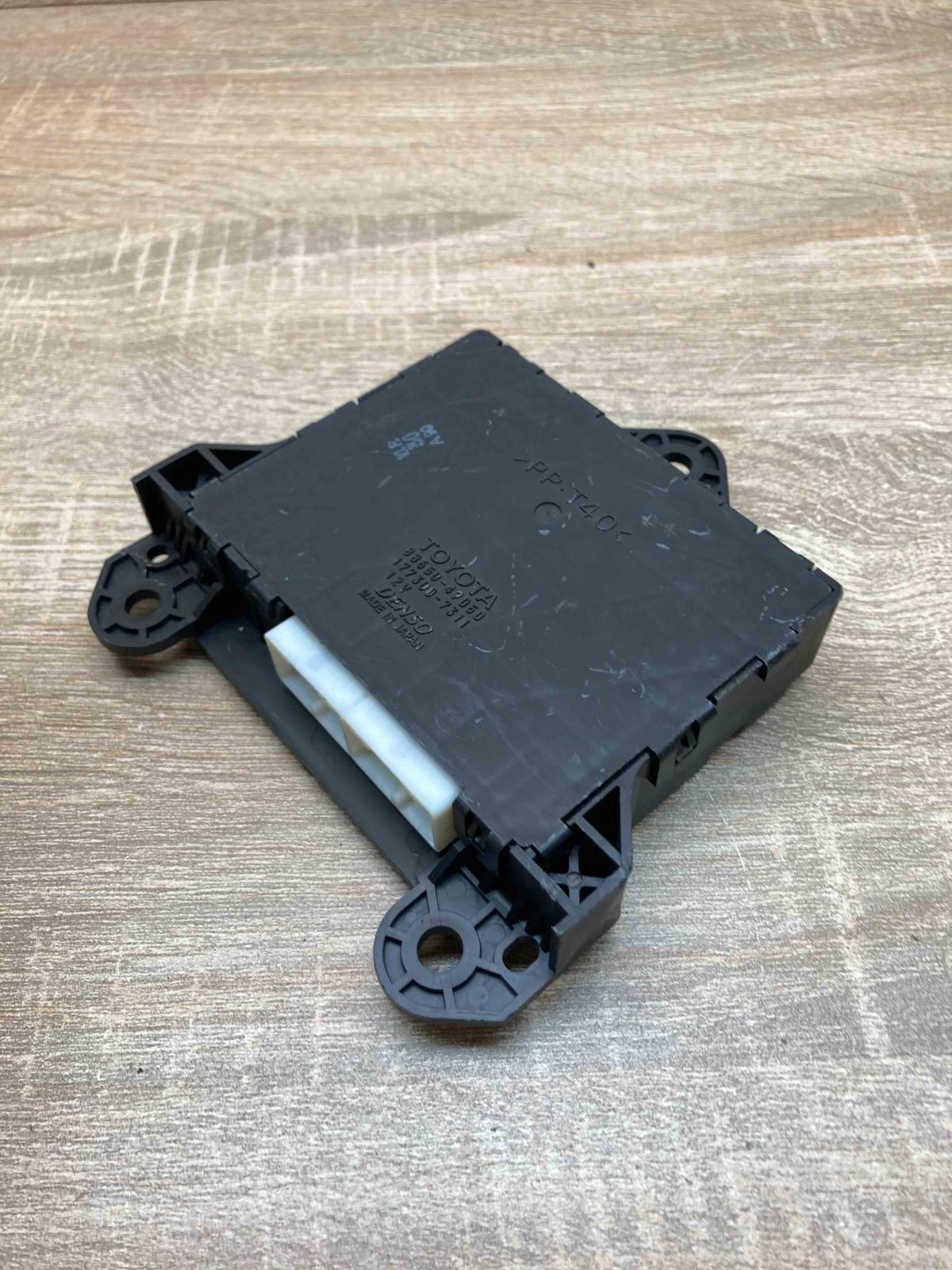 88650 47050 177300 7311 Used Other control units/modules Toyota Prius (XW20)