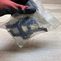 7701203285   Other trunk/boot trim element Renault 21