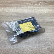 7701203285   Other trunk/boot trim element Renault 21