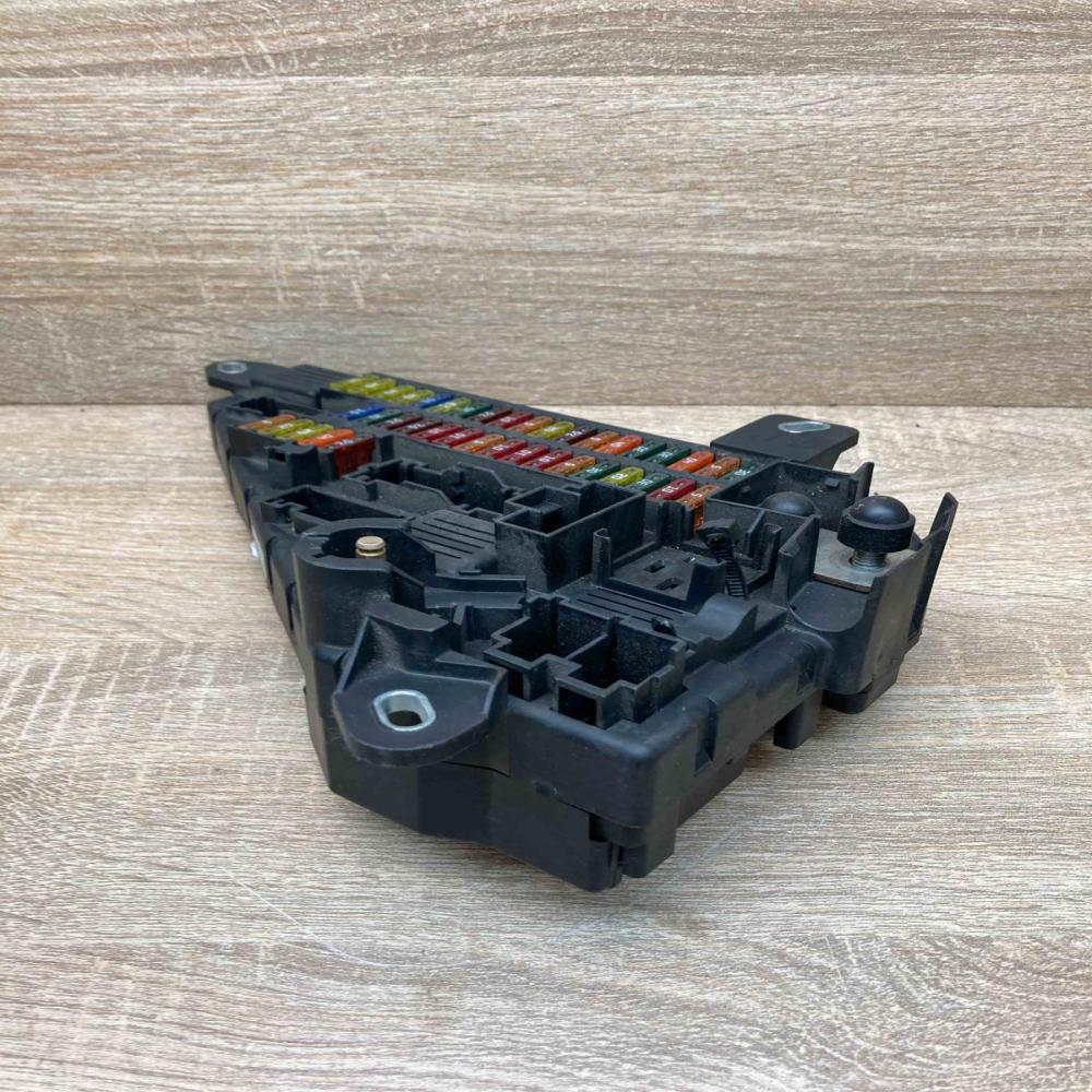 6906618   Fuse module BMW 5 E60 E61