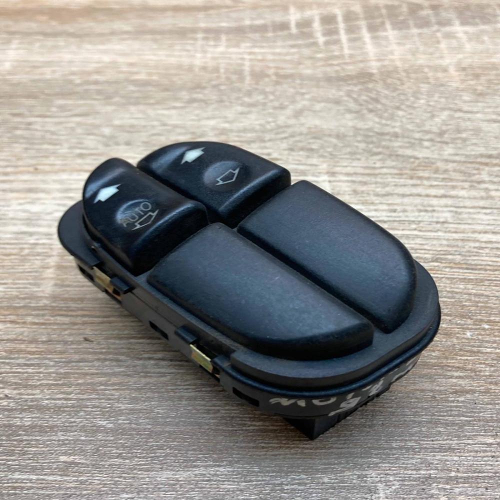 97BG 14529AA   Electric window control switch Ford Mondeo MK II