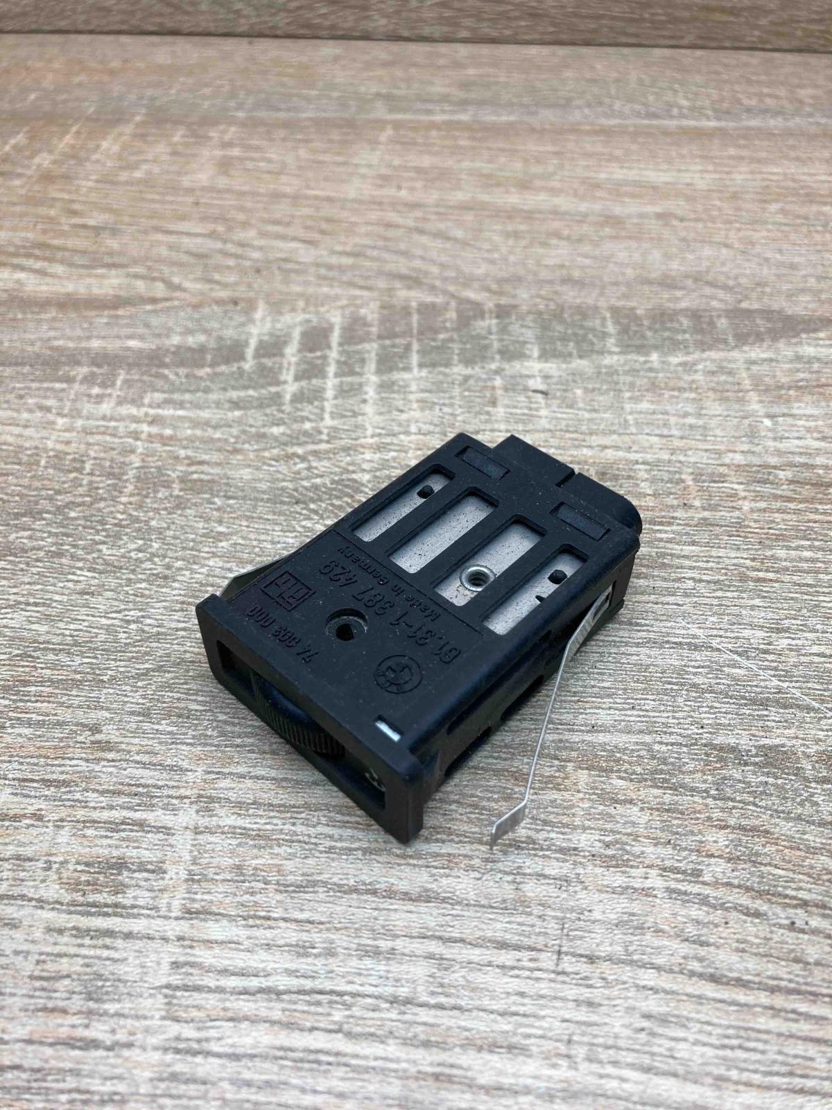 1387429 74003000  Panel lighting control switch BMW 3 E36