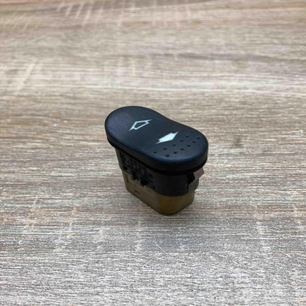 98AG 14529 CB   Electric window control switch Ford Fiesta