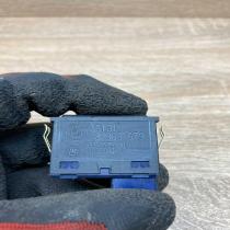 8365579 03052500  Tailgate opening switch BMW 5 E39