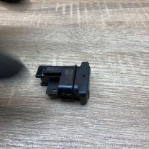 6M2T 14529 AD   Electric window control switch Ford Focus