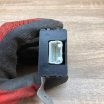 89993 47011   Door control unit/module Toyota Prius (XW20)