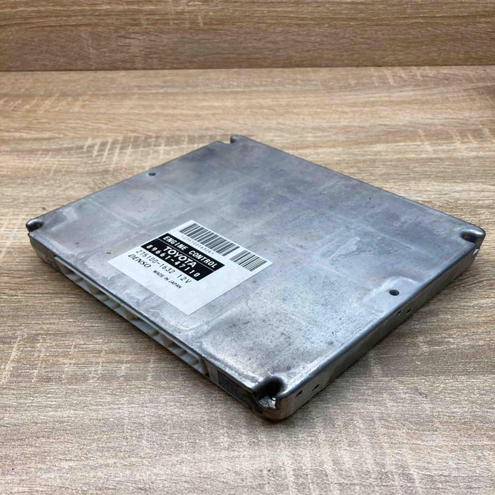 89661 47110 275100 1632  Engine control unit/module ECU Toyota Prius (XW20)