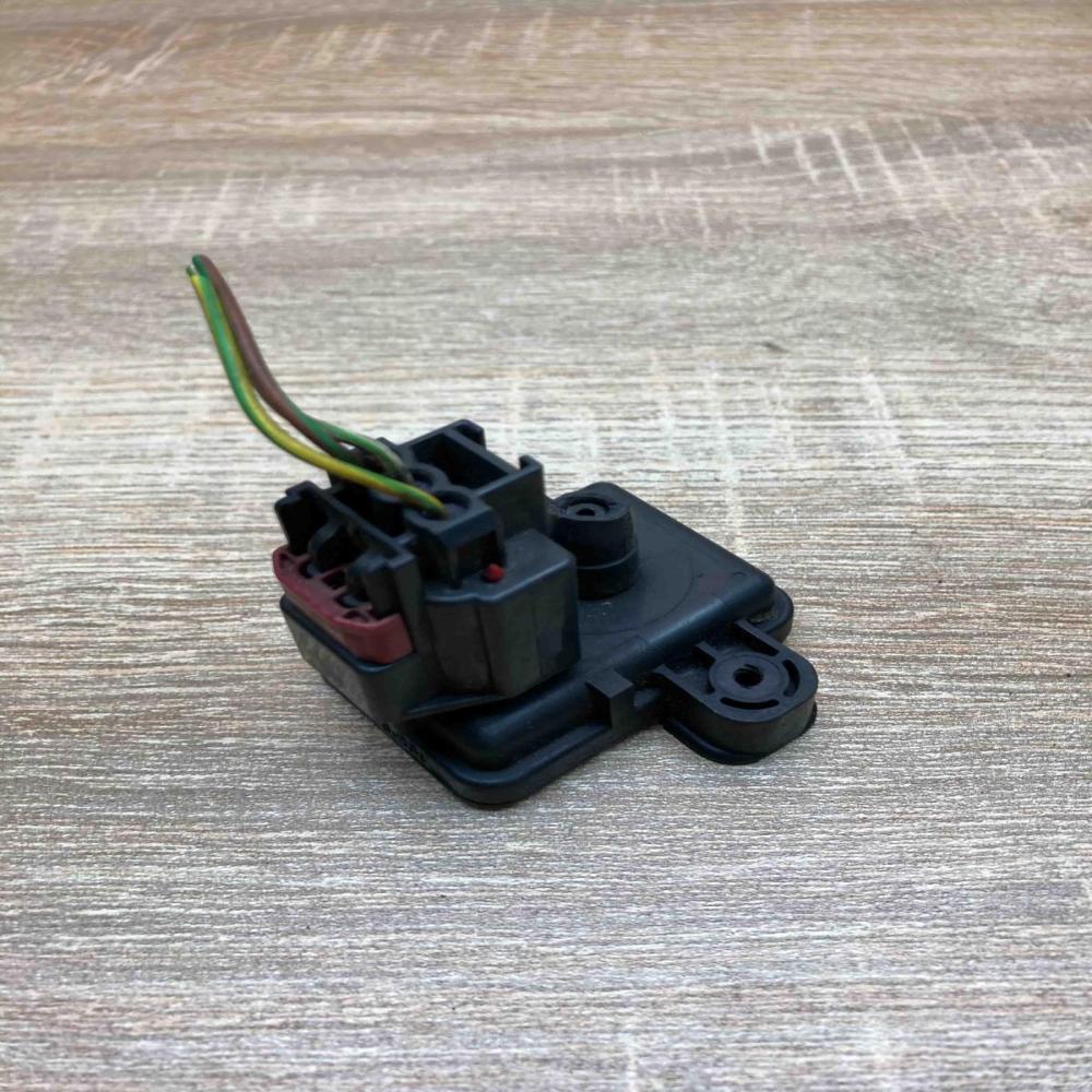 98AB 9F479 BA 6PP4180E AA With Plug Air pressure sensor Ford Focus