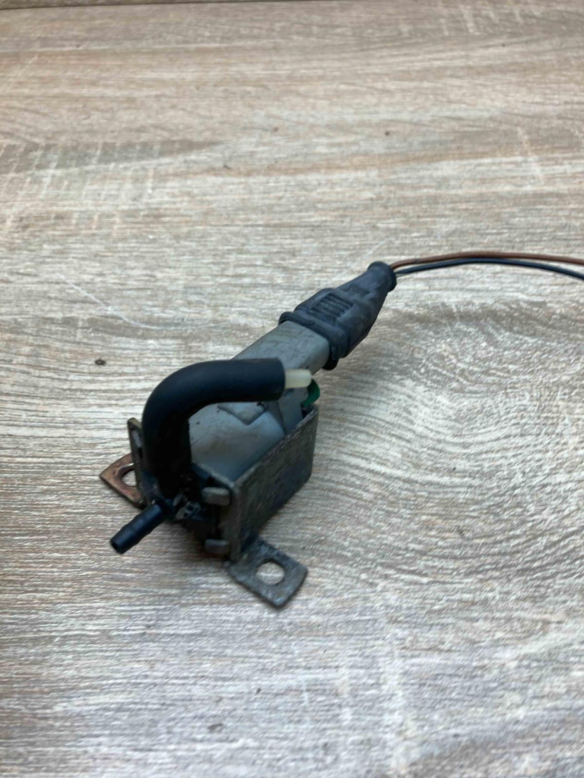 72097516 12V00T055 With Plug Turbo solenoid valve Opel Vectra B