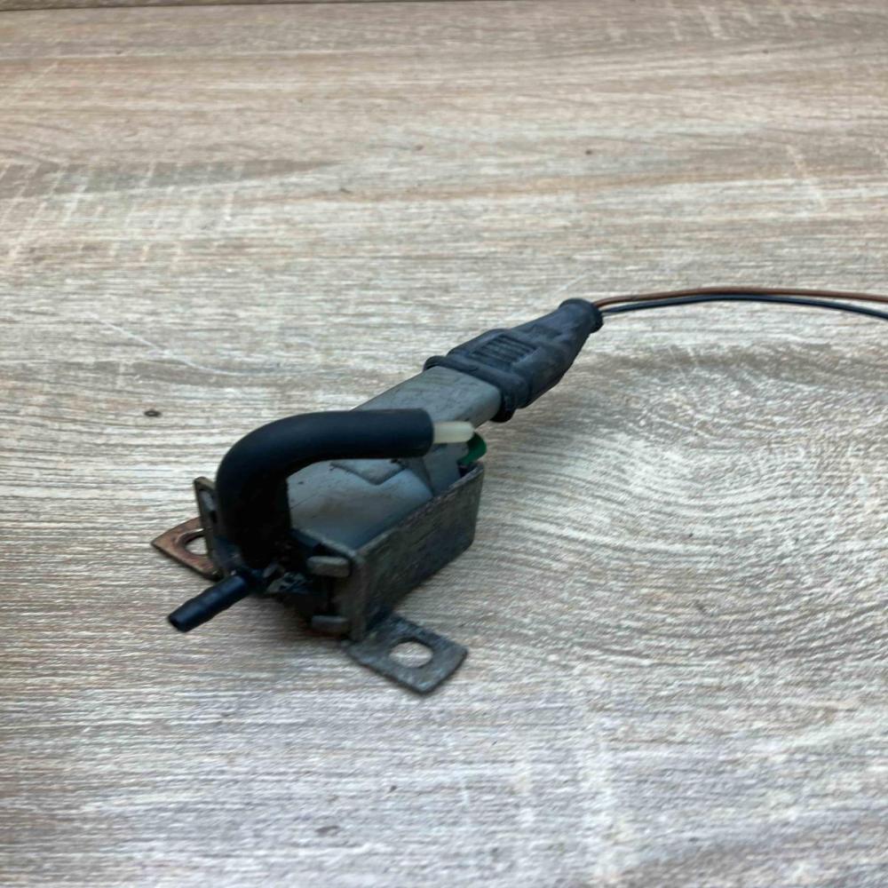 72097516 12V00T055 With Plug Turbo solenoid valve Opel Vectra B