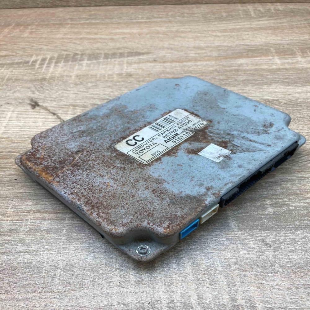 86792 47050 516110 12570  Parking PDC control unit/module Toyota Prius (XW20)