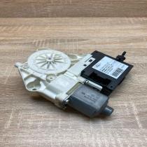 981536 102 5WK11574G  Rear door window regulator motor Ford Focus