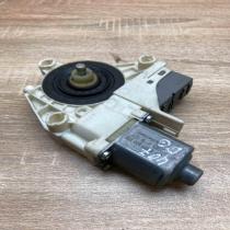0130822200   Front door window regulator motor Peugeot 407