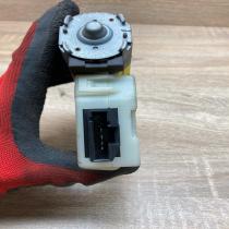 88060C 1700469J  Sunroof motor/actuator Peugeot 607
