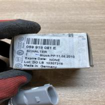 059919081E 059919081  Oil pressure sensor Volkswagen Transporter - Caravelle T4