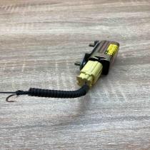 89860 47040 187900 47040 With Plug Airbag deployment crash/impact sensor Toyota