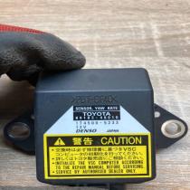 89183 48010 174500 5233 Used ESP acceleration yaw rate sensor Toyota Prius (XW20