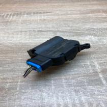 1K0907511 0132801345 With Plug Air flap motor/actuator Volkswagen Golf V