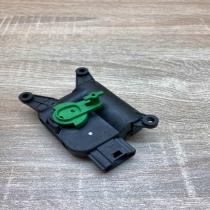 8E1820511B 0132801303  Air flap motor/actuator Audi A4 S4 B6 8E 8H
