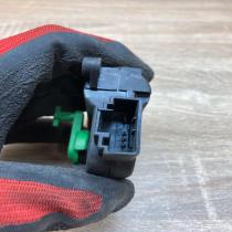 8E1820511B 0132801303  Air flap motor/actuator Audi A4 S4 B6 8E 8H