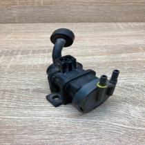 09128022 Used  Turbo solenoid valve Opel Vectra B