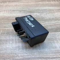Peugeot Partner Glowplug   Glow plug pre-heat relay Peugeot Partner