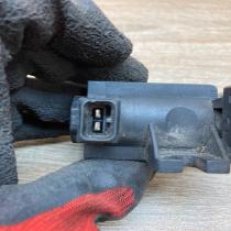 2247906 72279600 Used Turbo solenoid valve BMW 3 E46