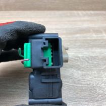 5822P  With Plug Air flap motor/actuator Mazda 6