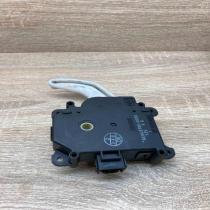 063700 8930   Air flap motor/actuator Toyota Corolla Verso AR10