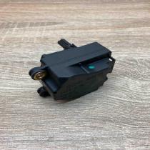 74931G 010304  Air flap motor/actuator Volvo XC90