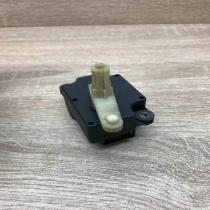 74932E 200402  Air flap motor/actuator Volvo S60